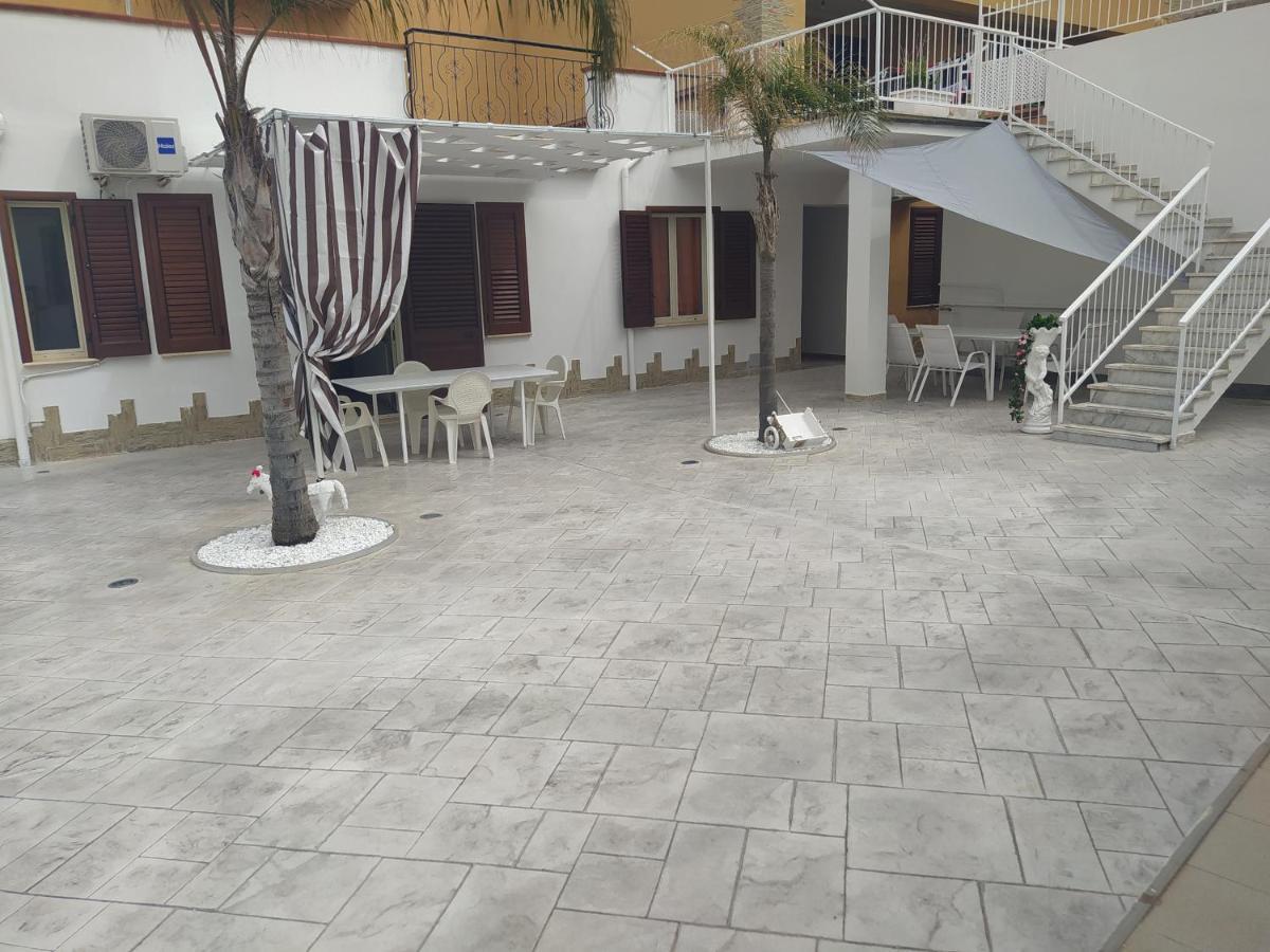 Case Vacanze Piccolo Balestrate Extérieur photo