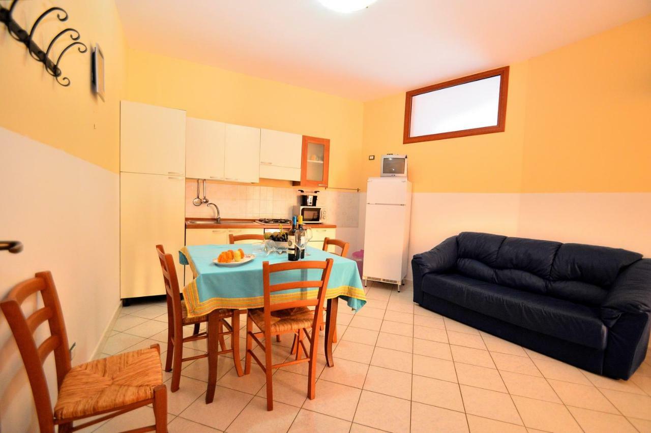 Case Vacanze Piccolo Balestrate Extérieur photo
