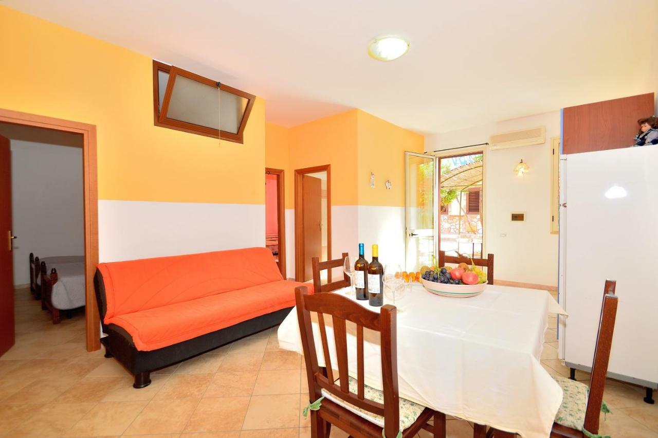 Case Vacanze Piccolo Balestrate Extérieur photo